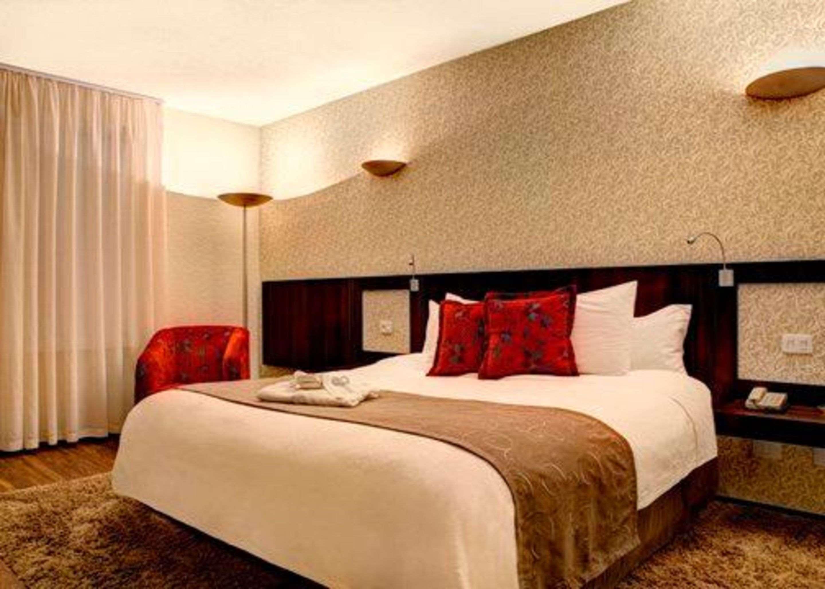 Quality Hotel Curitiba Camera foto