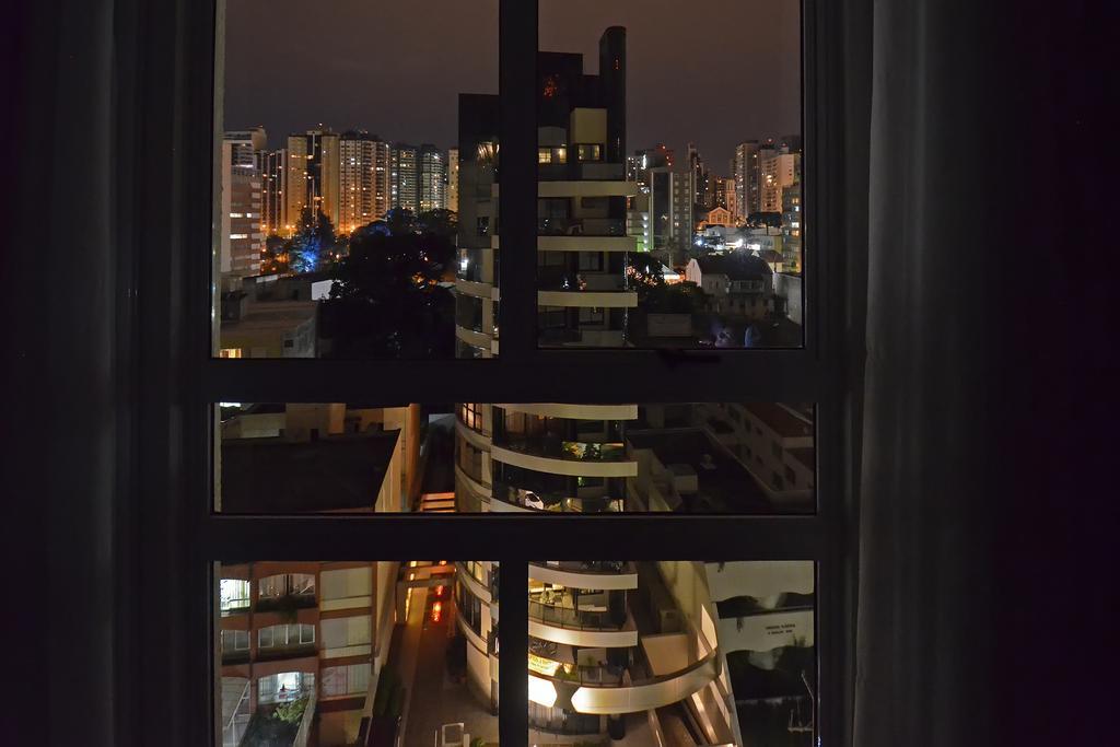 Quality Hotel Curitiba Esterno foto